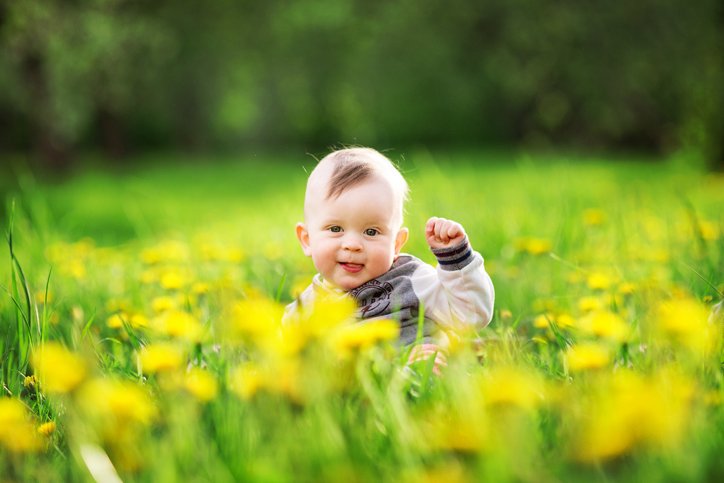 Весенняя фотосессия в яблоневом саду. Фотограф в Москве Татьяна Байкова