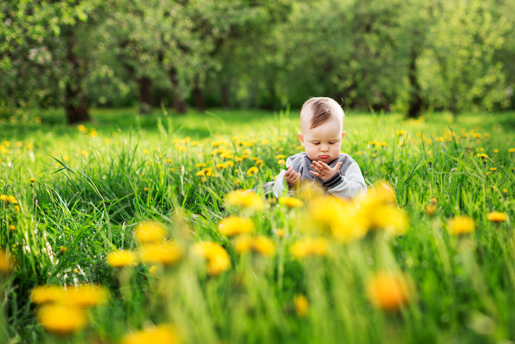 Весенняя фотосессия в яблоневом саду. Фотограф в Москве Татьяна Байкова