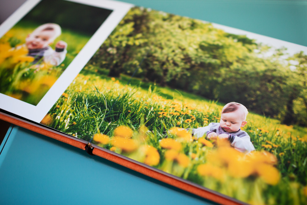 Весенняя фотосессия в яблоневом саду. Фотограф в Москве Татьяна Байкова