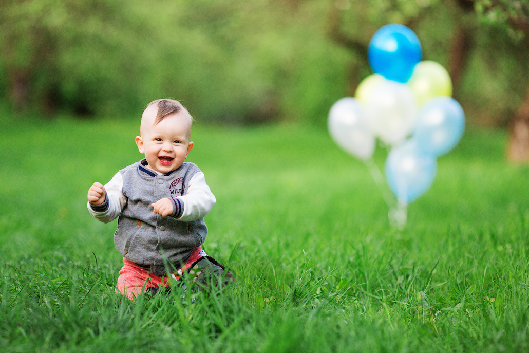 Весенняя фотосессия в яблоневом саду. Фотограф в Москве Татьяна Байкова