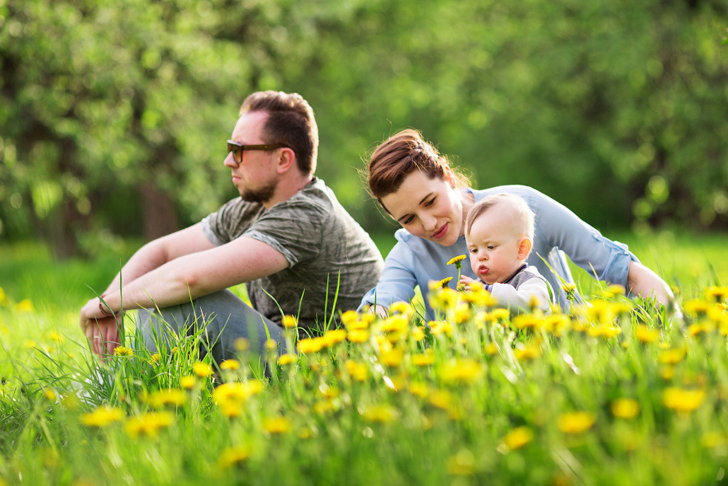 Весенняя фотосессия в яблоневом саду. Фотограф в Москве Татьяна Байкова