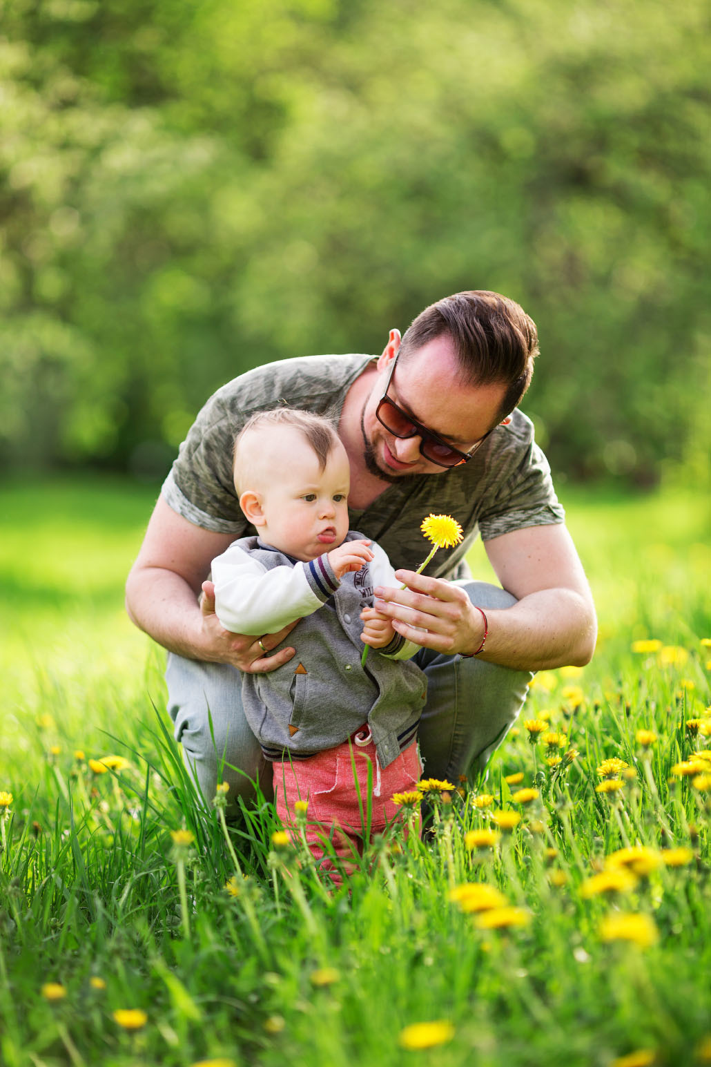 Весенняя фотосессия в яблоневом саду. Фотограф в Москве Татьяна Байкова