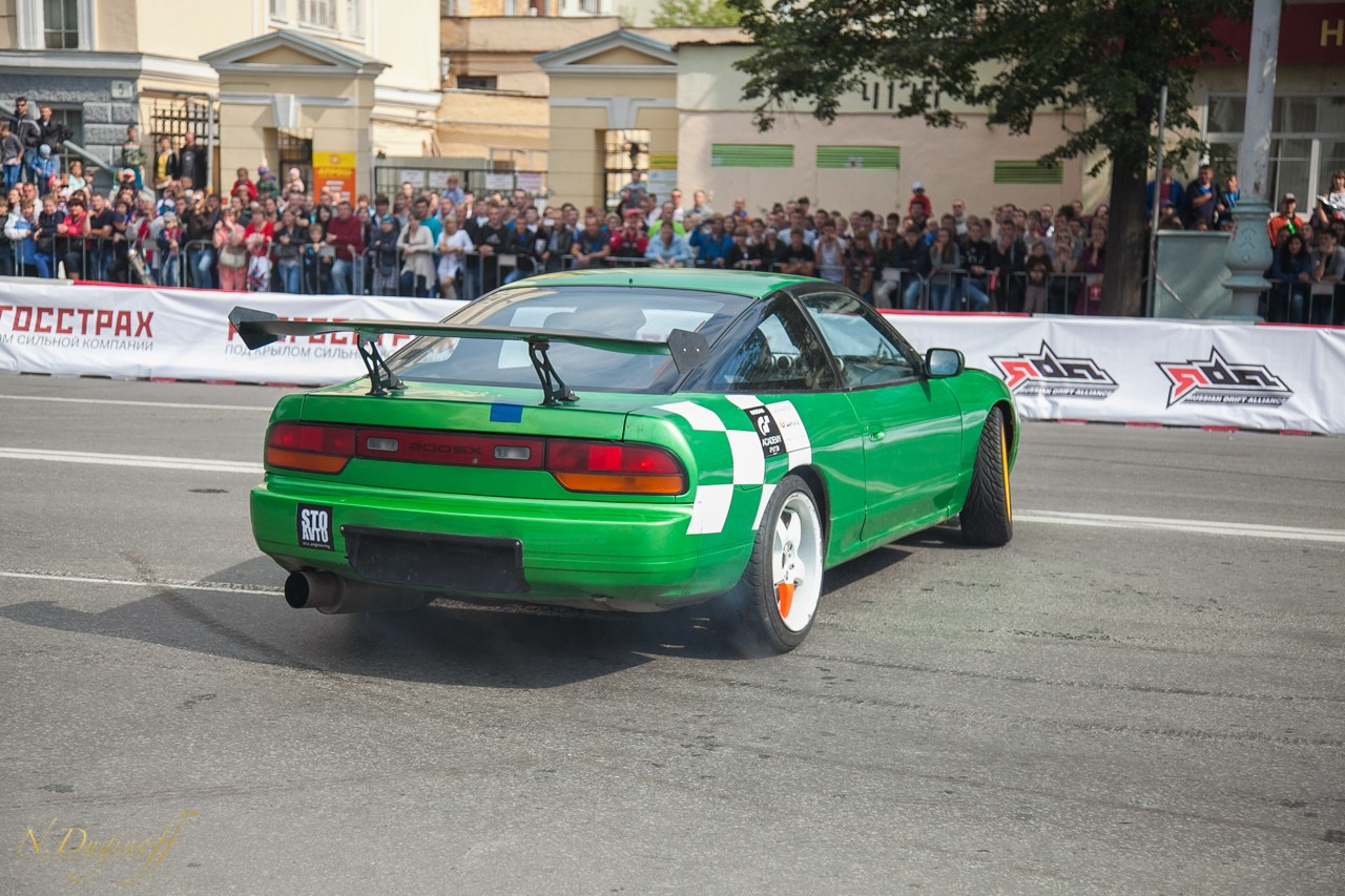 Nissan Nissmo Drive. Профессиональный фотограф Дугинов Николай | Екатеринбург