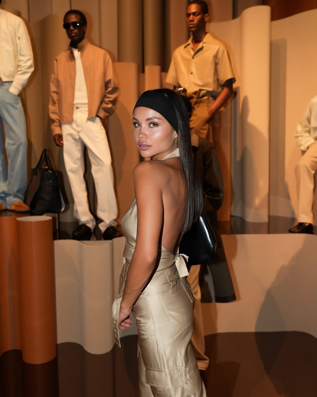 Pani Elena. Photographer of your fashion moments