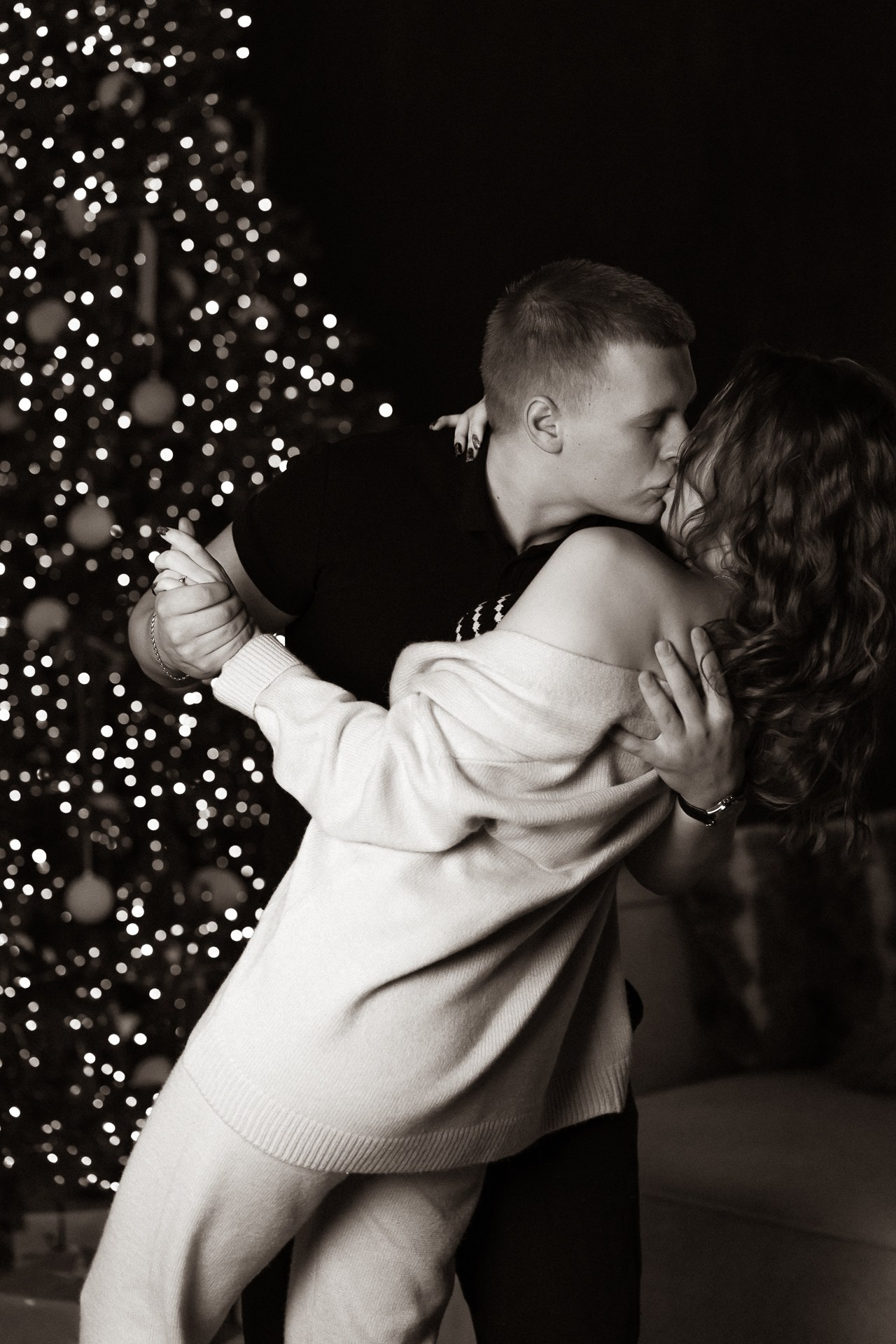 Новогодняя ЛавСтори Вероника и Саша. Фотограф в Красноярске. Юлия Чаушанская