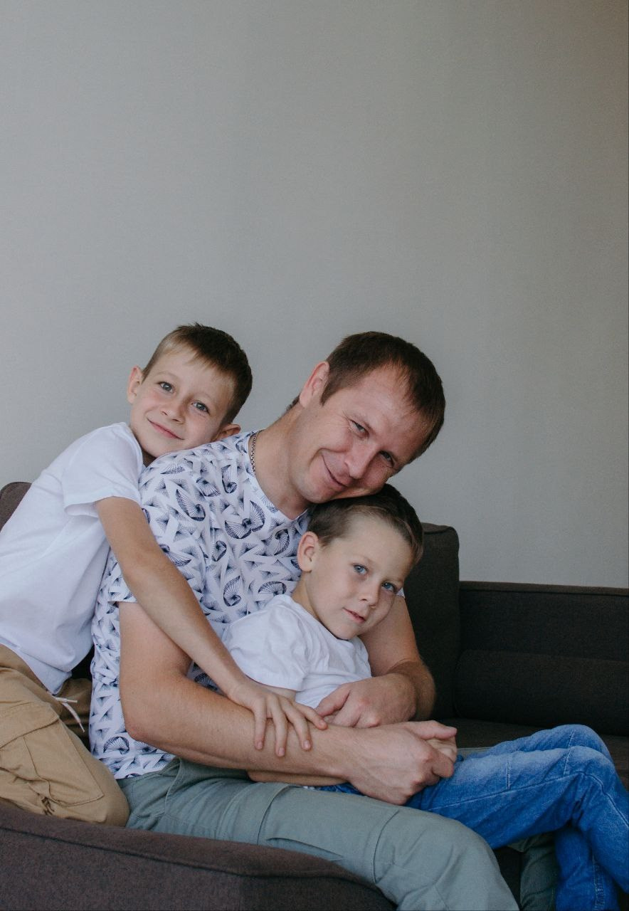 Студийные семейные съемки. Семейный фотограф в Новосибирске Юрк Виктория