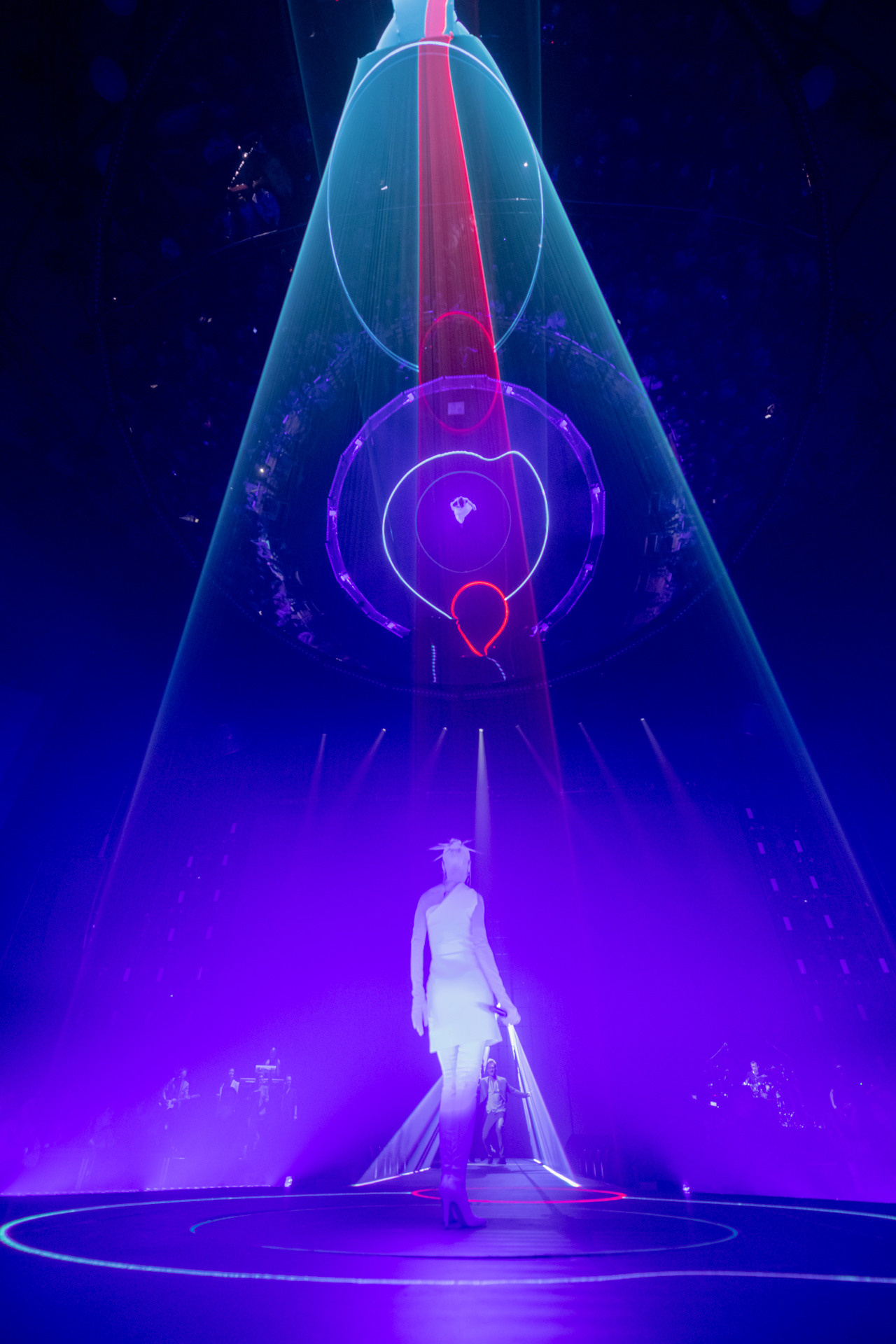 Dima Bilan / 2022. OOPS TEAM