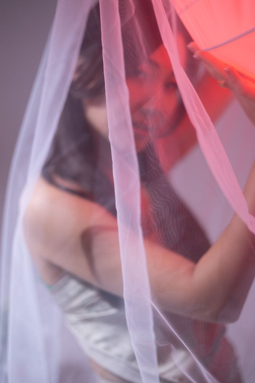 Портретная фотосессия в Алматы — индивидуальный портрет в студии. Фотограф Алматы