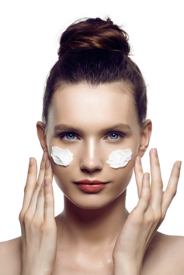 Бьюти фотограф в Москве, Рекламная Съемка рекламы для бьюти брендов в Москве, Портретная съемка, Бьюти фотосессия, Съемка косметики в Москве