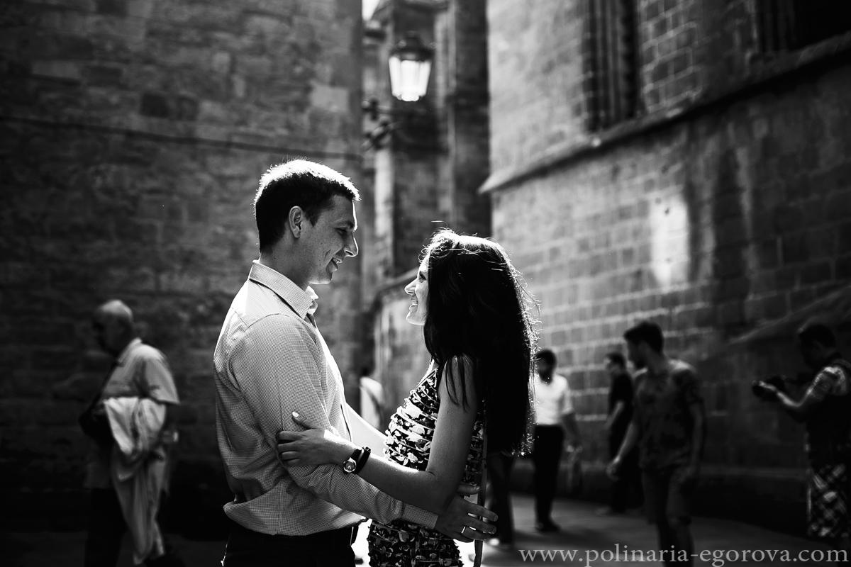 Данил и Даша. В Барселоне. Фотограф Полина Егорова город Тюмень