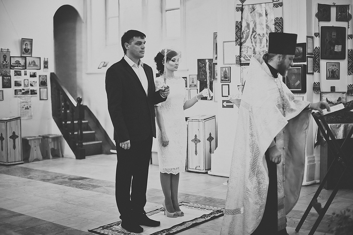 Таинство Венчания. д. Кулаково. Церковь Николая Чудотворца. Фотограф Полина Егорова город Тюмень