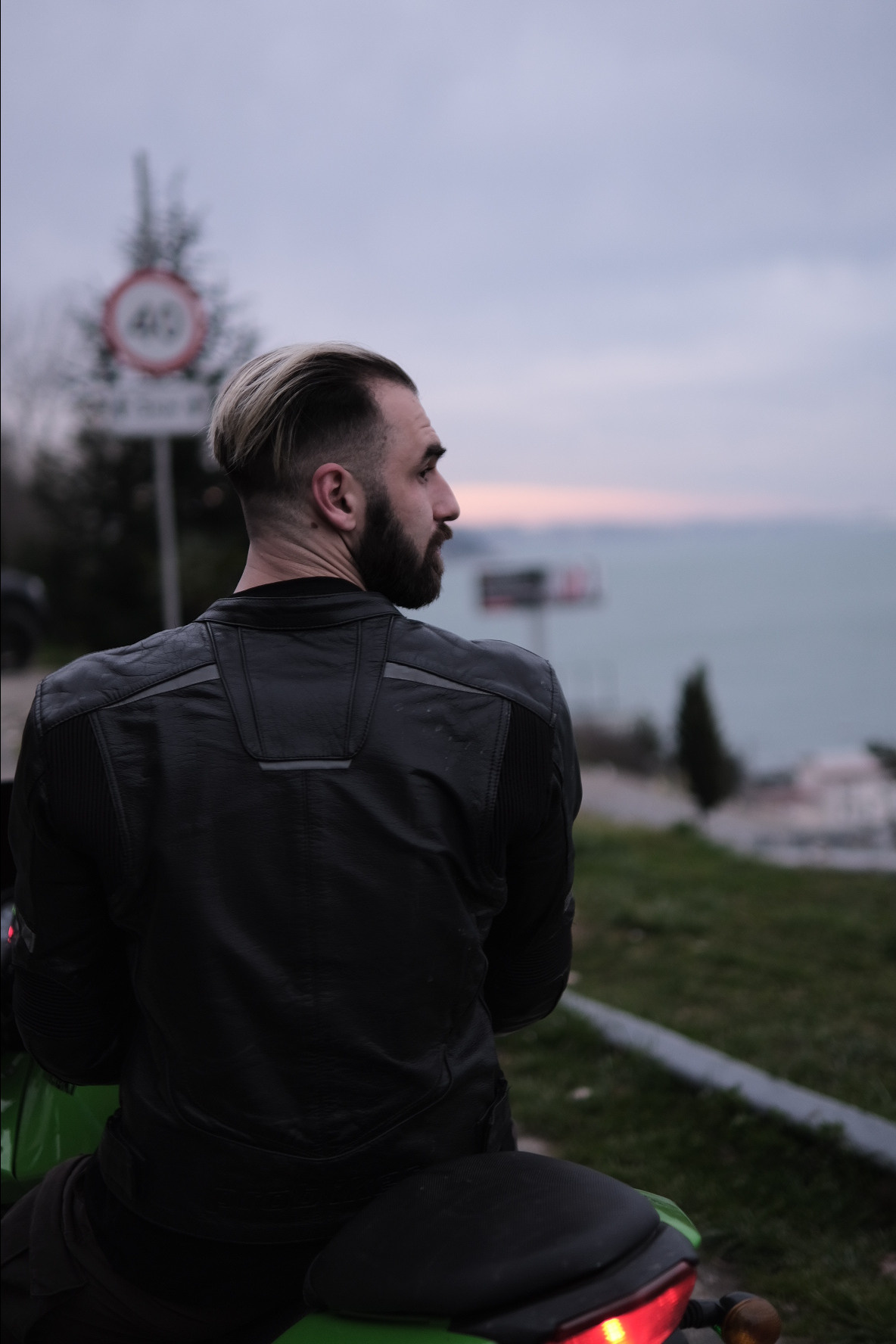 Эдуард. Главная