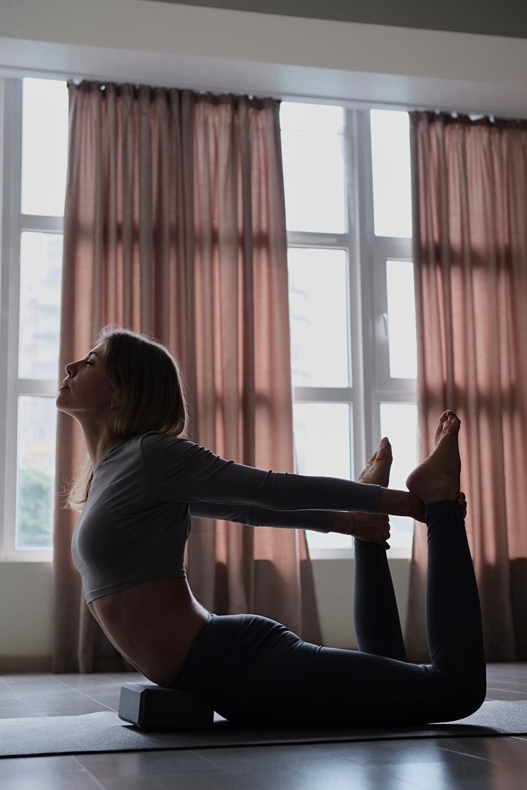 Контент съемка Йоги. Главная