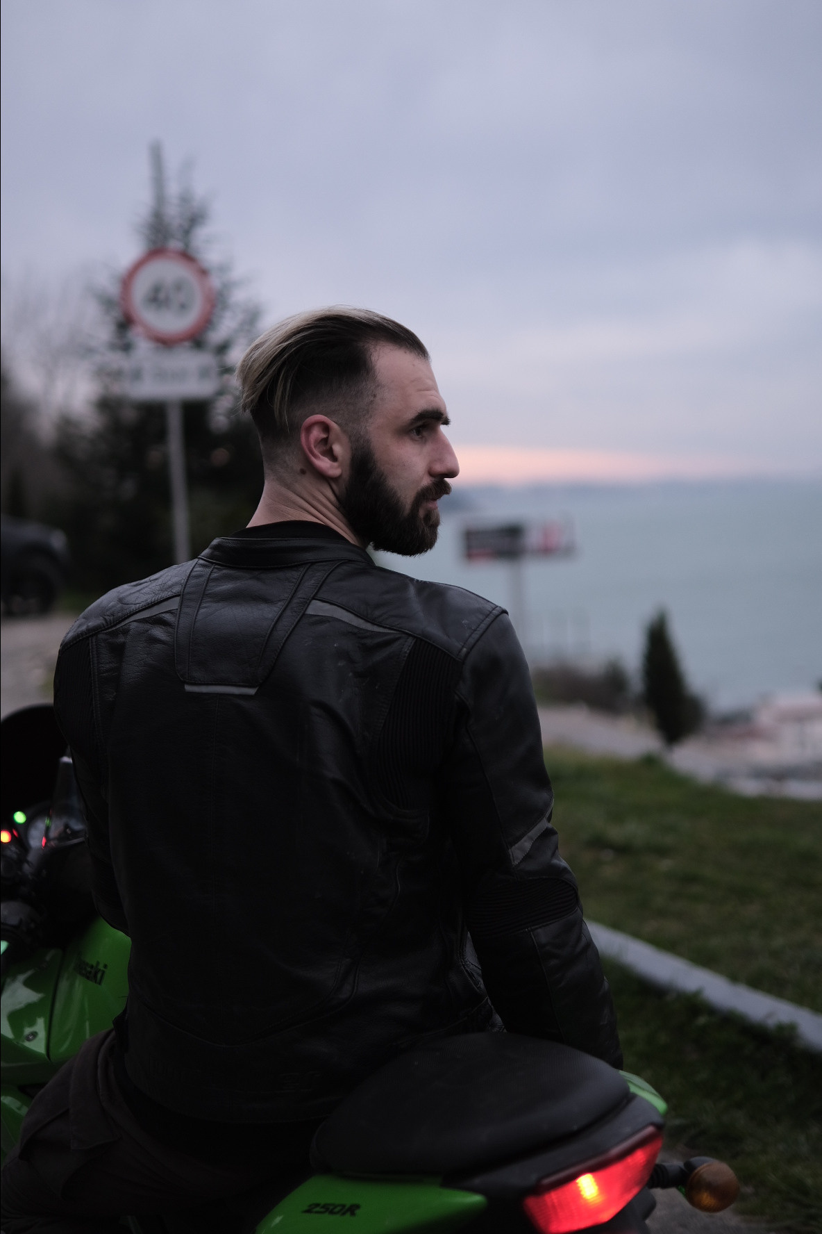 Эдуард. Главная