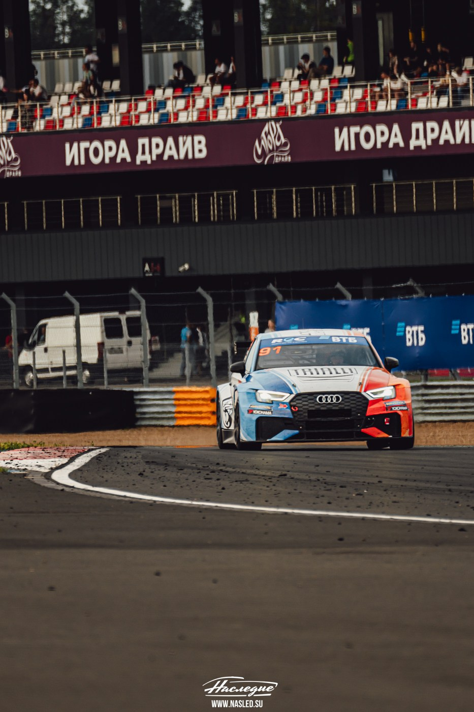 Racing. Vadim Yathartha — Photographer in Moscow. Commercial photography and video: cars, motorcycles, portraits, architecture