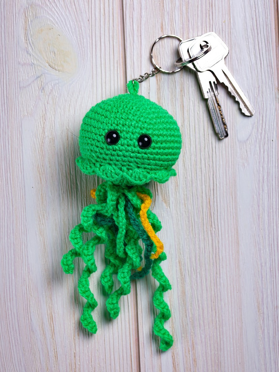 Профессиональная предметная фотосъемка брелков в Москве и Московской области. Фотостудия в Москве LUXARTPHOTO