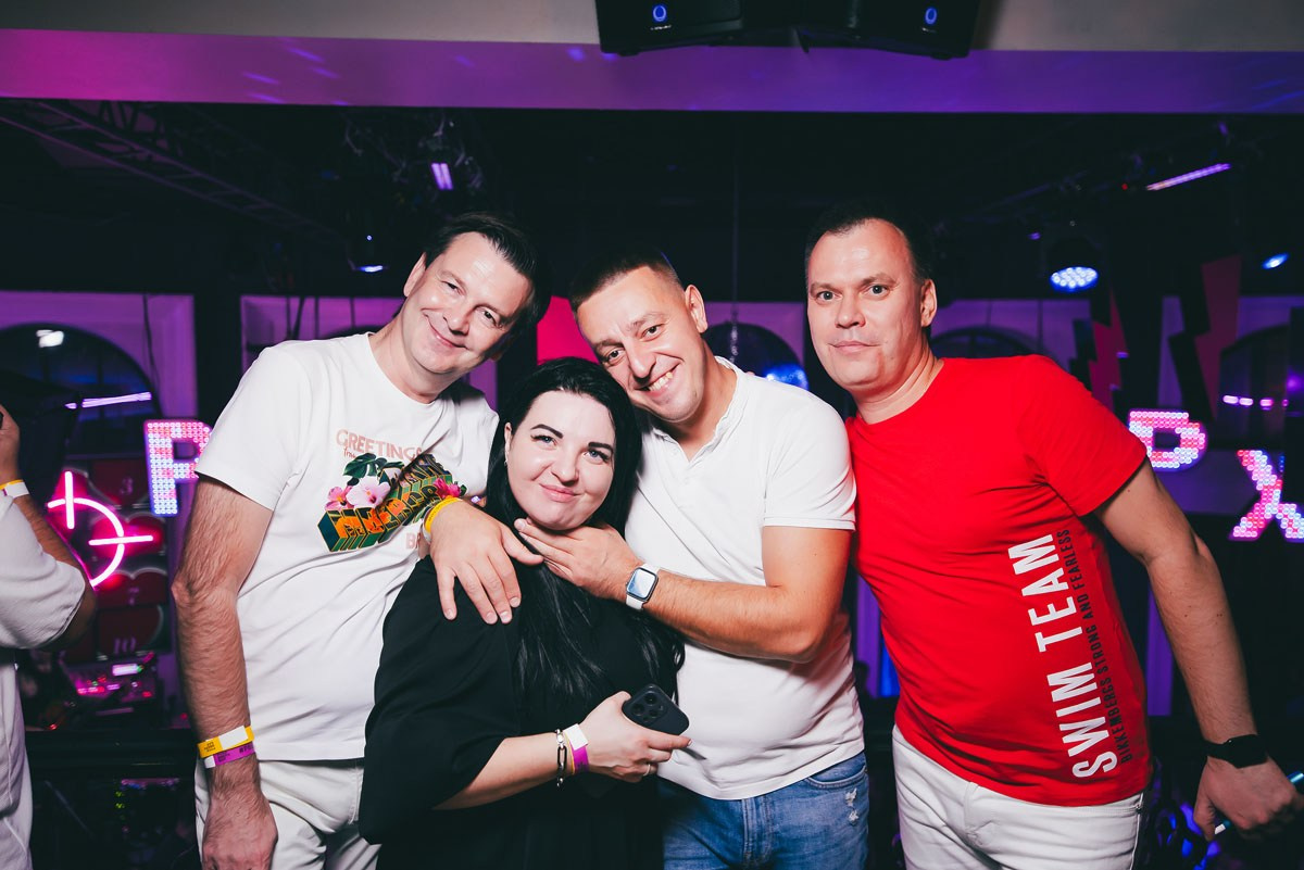 Концерт LINDA в РУКИ ВВЕРХ БАР в Ростове-на-Дону