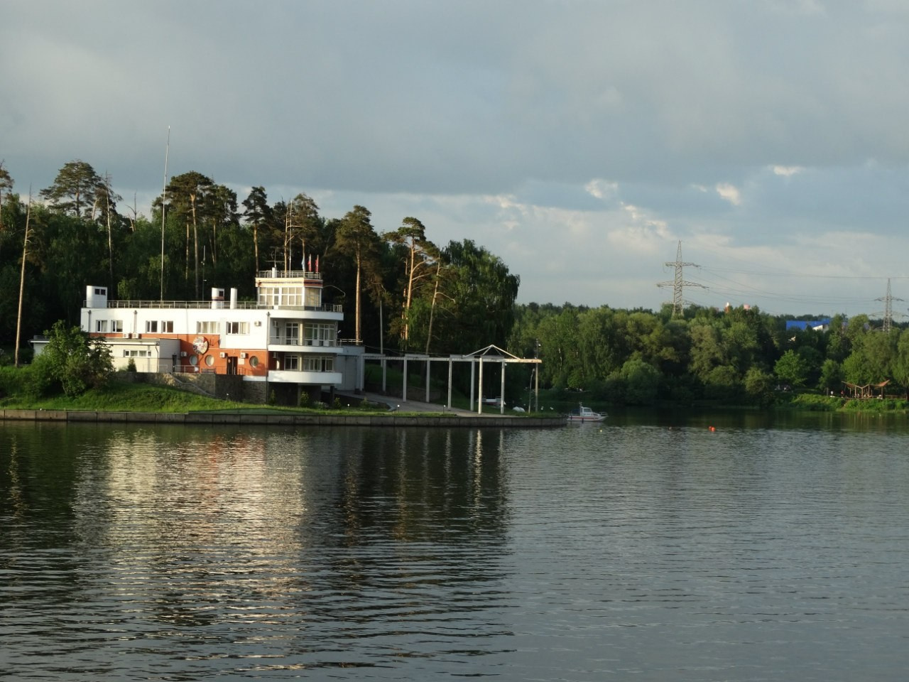 Танцы на воде | 30.05.2015. Галерея Фантим