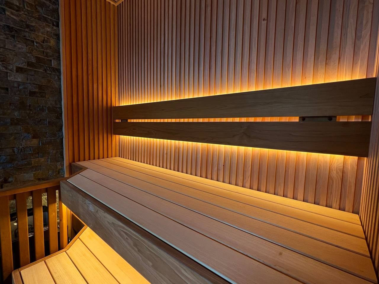Комплекс саун в процедурных кабинетах клиники Кивач. Все пять в едином стиле, с точным расчетом нужного температурно-влажностного баланса. SaunaTopMasters