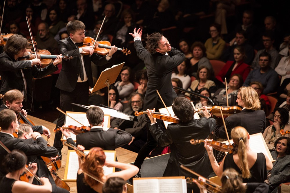 TEODOR CURRENTZIS. Visual artist and photographer Alexandra Muravyeva