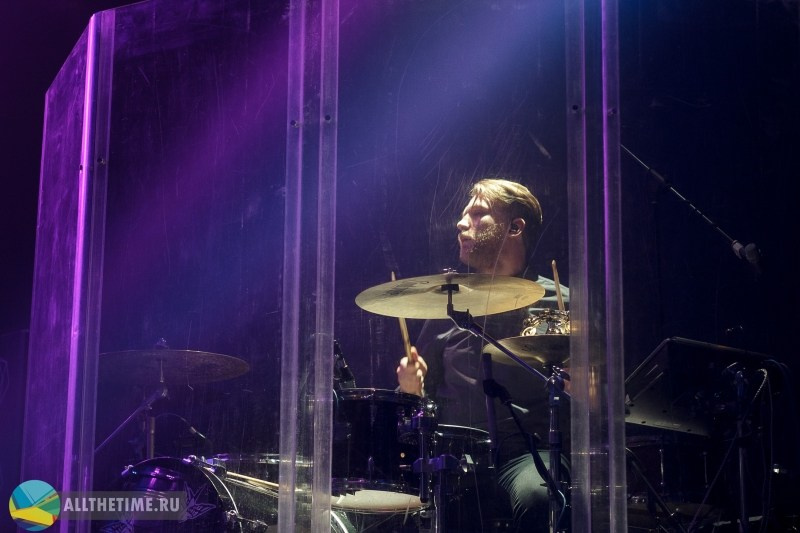 Tesla Boy. Магия музыки в кадре: Концертная Фотография