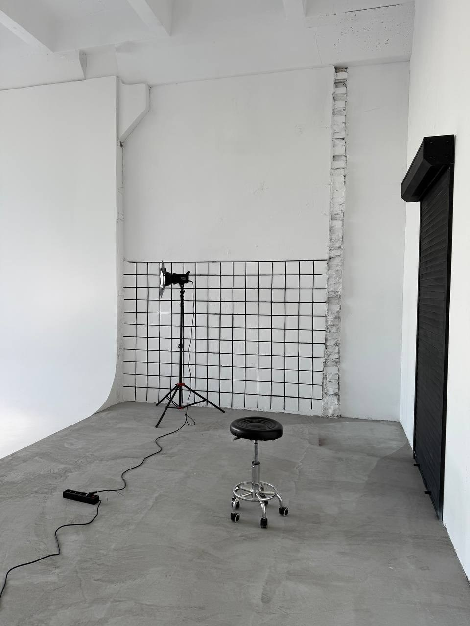 Серый зал. Фотостудия Баланс Белого Курган