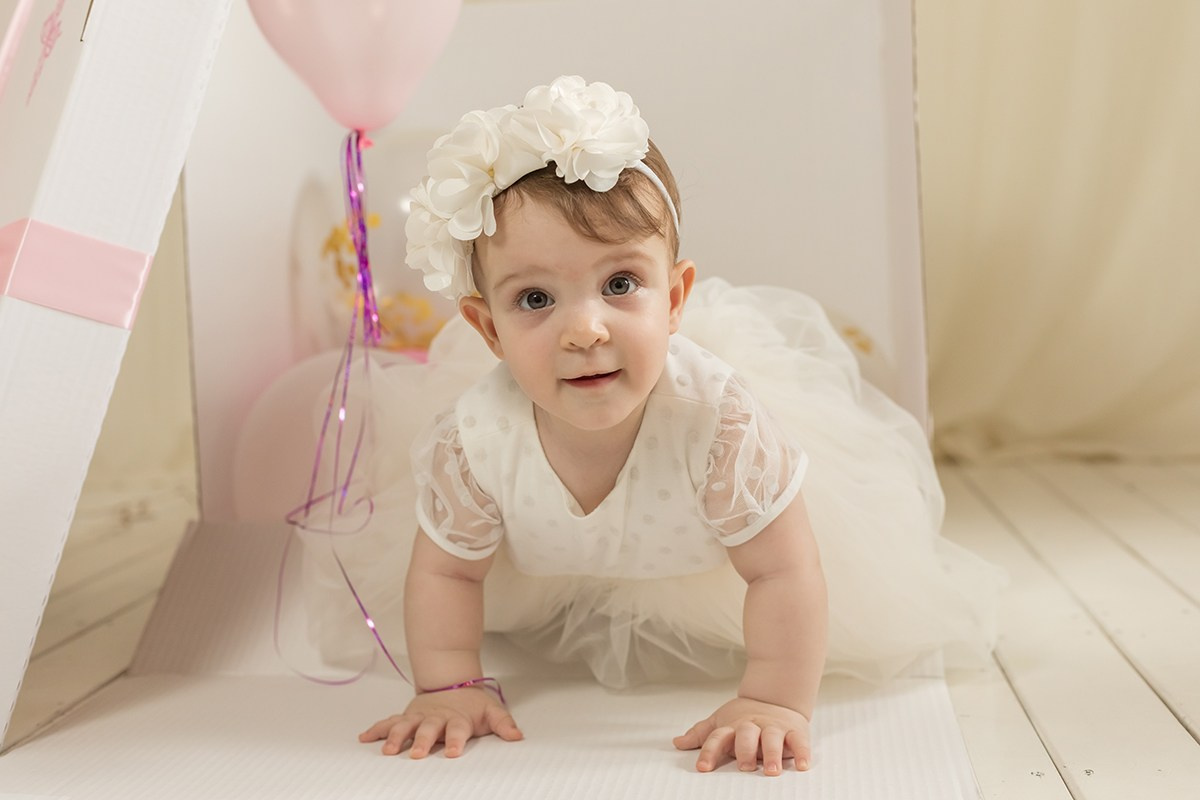 Детская фотосессия в студии. Студийная фотосессия. Фотосессия для ребенка.