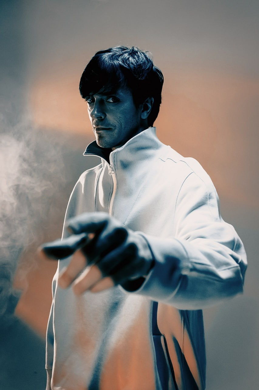 Арсений Попов. Фотограф Лосев Артём