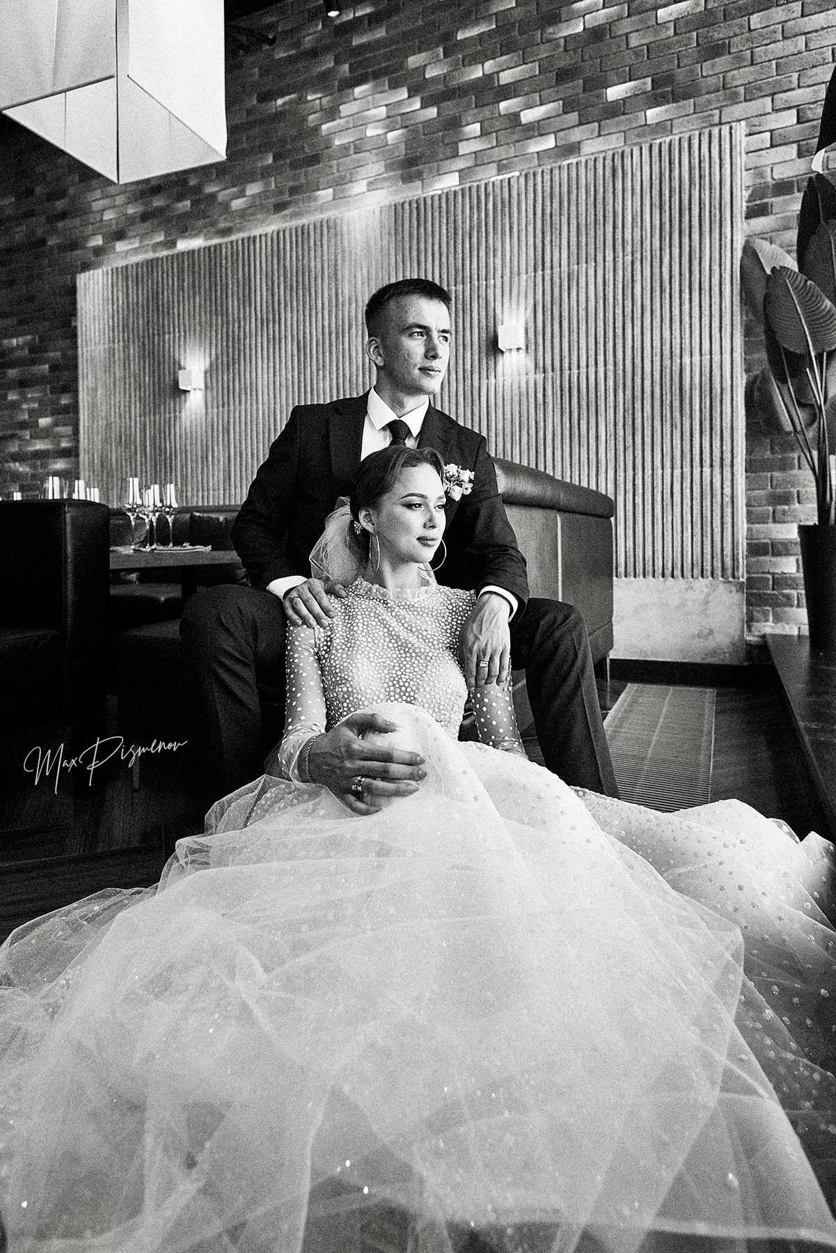 Фотограф на свадьбу. Свадебный фотограф в Самаре Москве Санкт-Петербурге Уральск