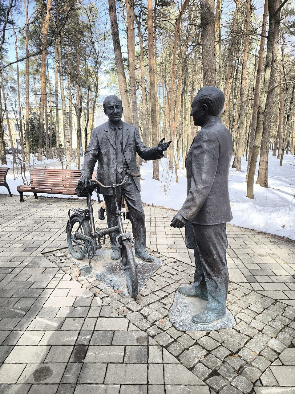 Дубна. Экскурсионная поездка | 12.04.2025. Галерея Фантим