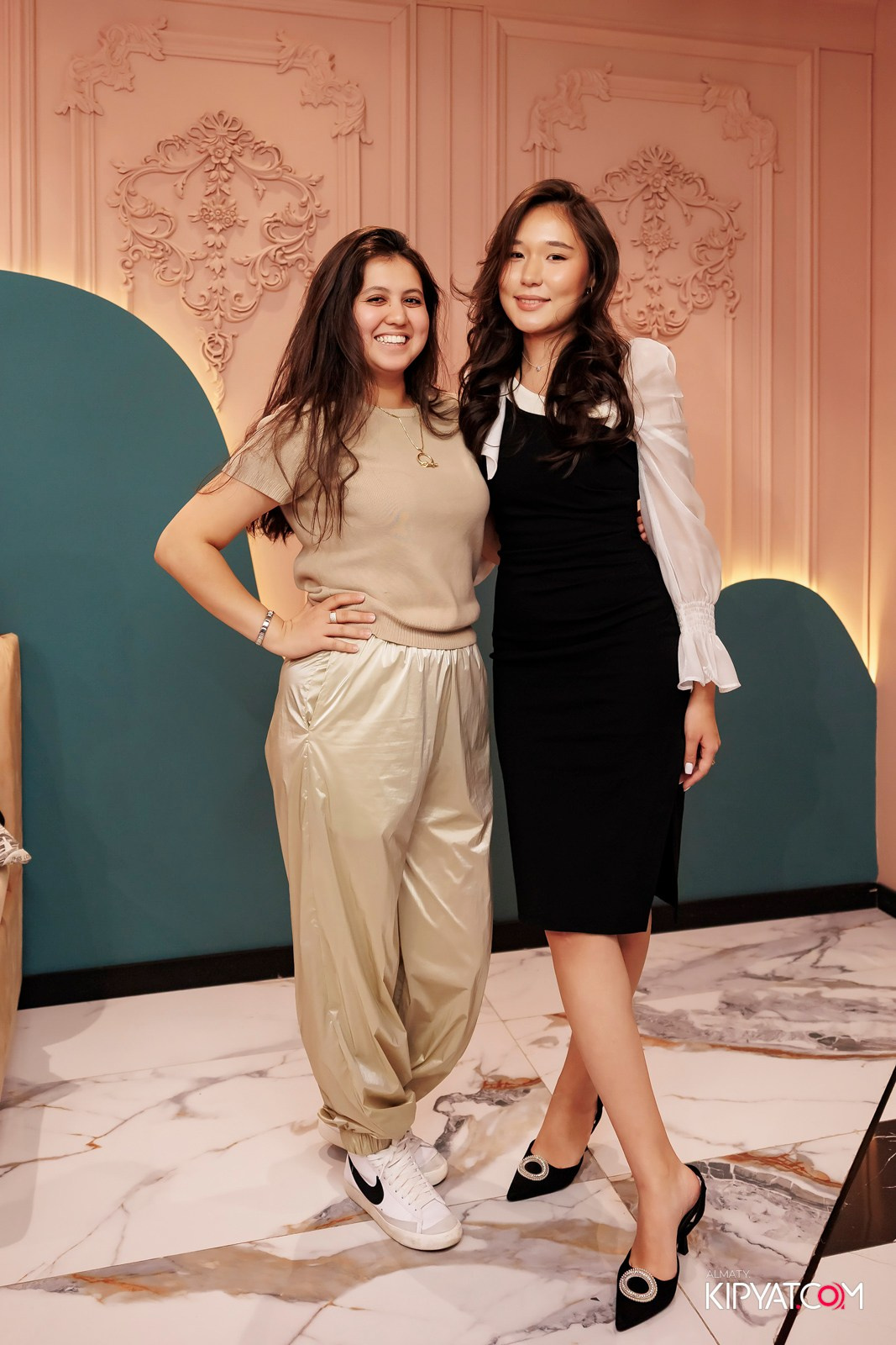 КАРАОКЕ JANYM SOUL НА МАРКОВА. КИПЯТКОМ АЛМАТЫ!