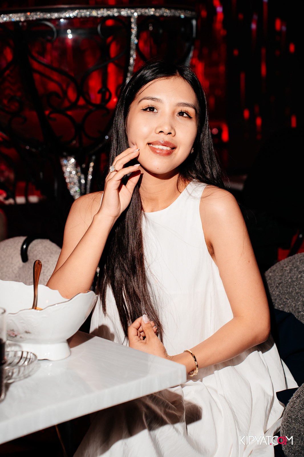 QUEEN. КИПЯТКОМ АЛМАТЫ!