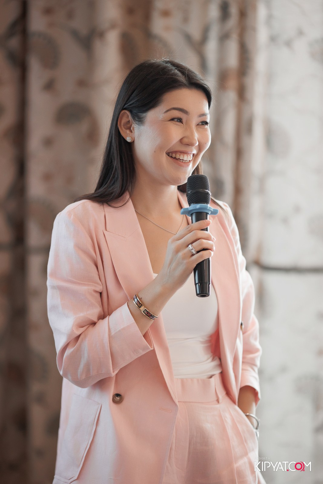 ЖЕНСКИЙ БРАНЧ MUSE. КИПЯТКОМ АЛМАТЫ!