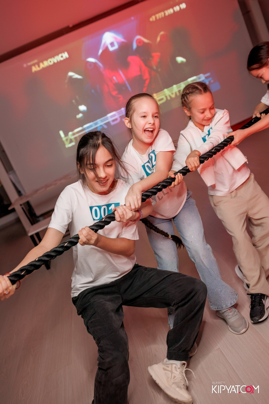 КВЕСТ-ШОУ ALAROVICH / ИГРА В КАЛЬМАРА. КИПЯТКОМ АЛМАТЫ!