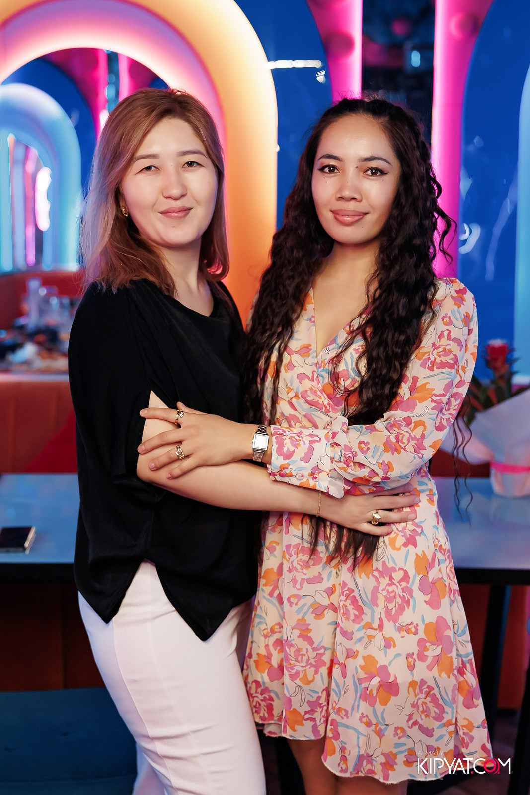 ЗАЯ, НА БИС. КИПЯТКОМ АЛМАТЫ!