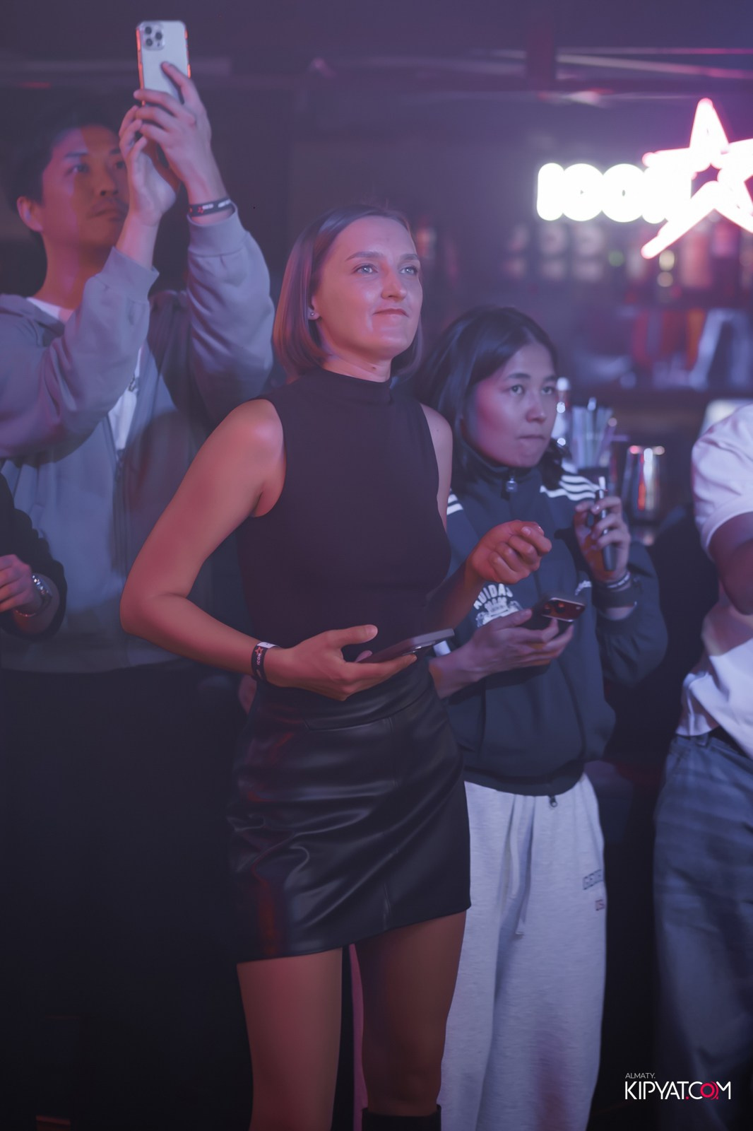 НОЧНОЙ КЛУБ ICON. КИПЯТКОМ АЛМАТЫ!