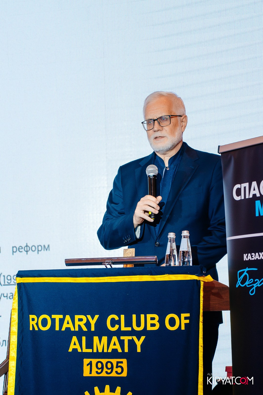 БЛАГОТВОРИТЕЛЬНЫЙ УЖИН В ЧЕСТЬ 30-ЛЕТИЯ ROTARY CLUB OF ALMATY. КИПЯТКОМ АЛМАТЫ!