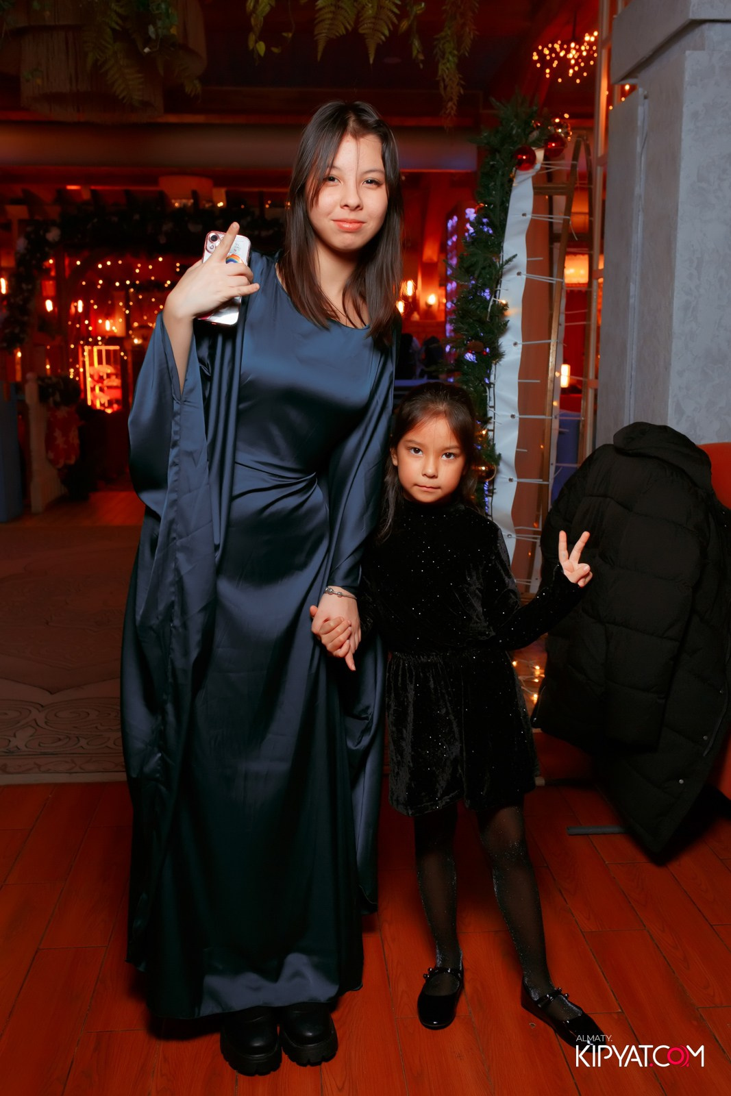 ГРУЗИНСКИЙ ДВОР НА КАБАНБАЙ БАТЫРА. КИПЯТКОМ АЛМАТЫ!