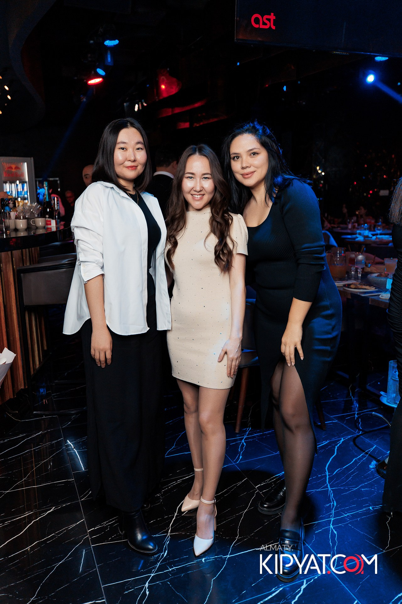 MOOD KARAOKE & TERRACE. КИПЯТКОМ АЛМАТЫ!