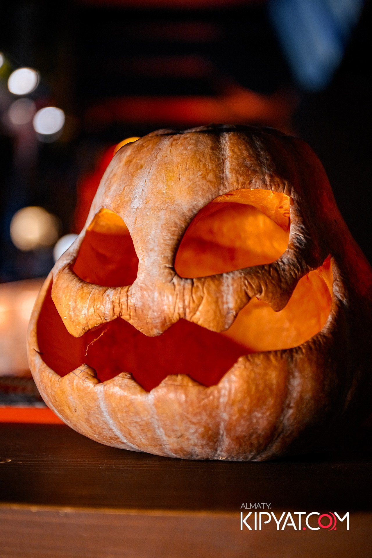 MUNCHEN PUB НА ПАНФИЛОВА. КИПЯТКОМ АЛМАТЫ!