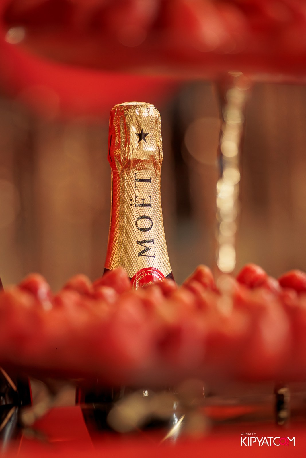 MARUV THE THEATER. КИПЯТКОМ АЛМАТЫ!