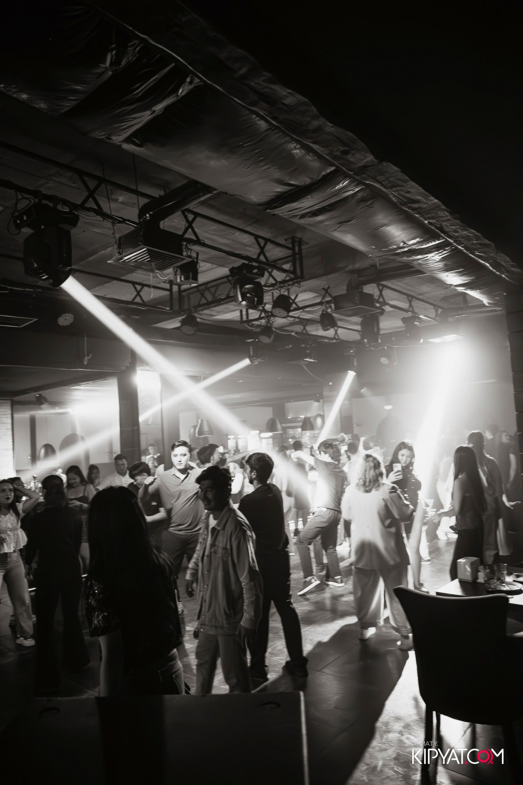 ARAGOSTA. КИПЯТКОМ АЛМАТЫ! Фотосъемка мероприятий в Алматы