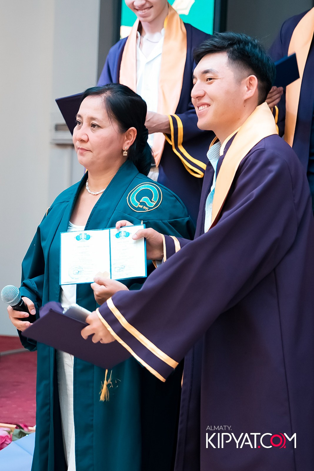 GRADUATION 2025 Q UNIVERSITY. КИПЯТКОМ АЛМАТЫ!