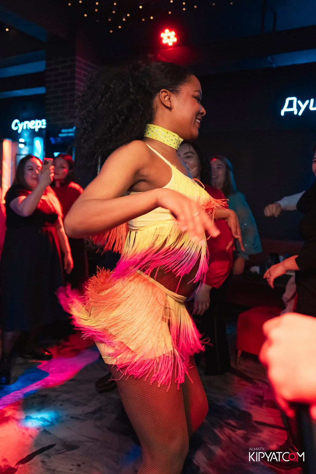 КАРАОКЕ DOREMI. КИПЯТКОМ АЛМАТЫ! Фотосъемка мероприятий в Алматы