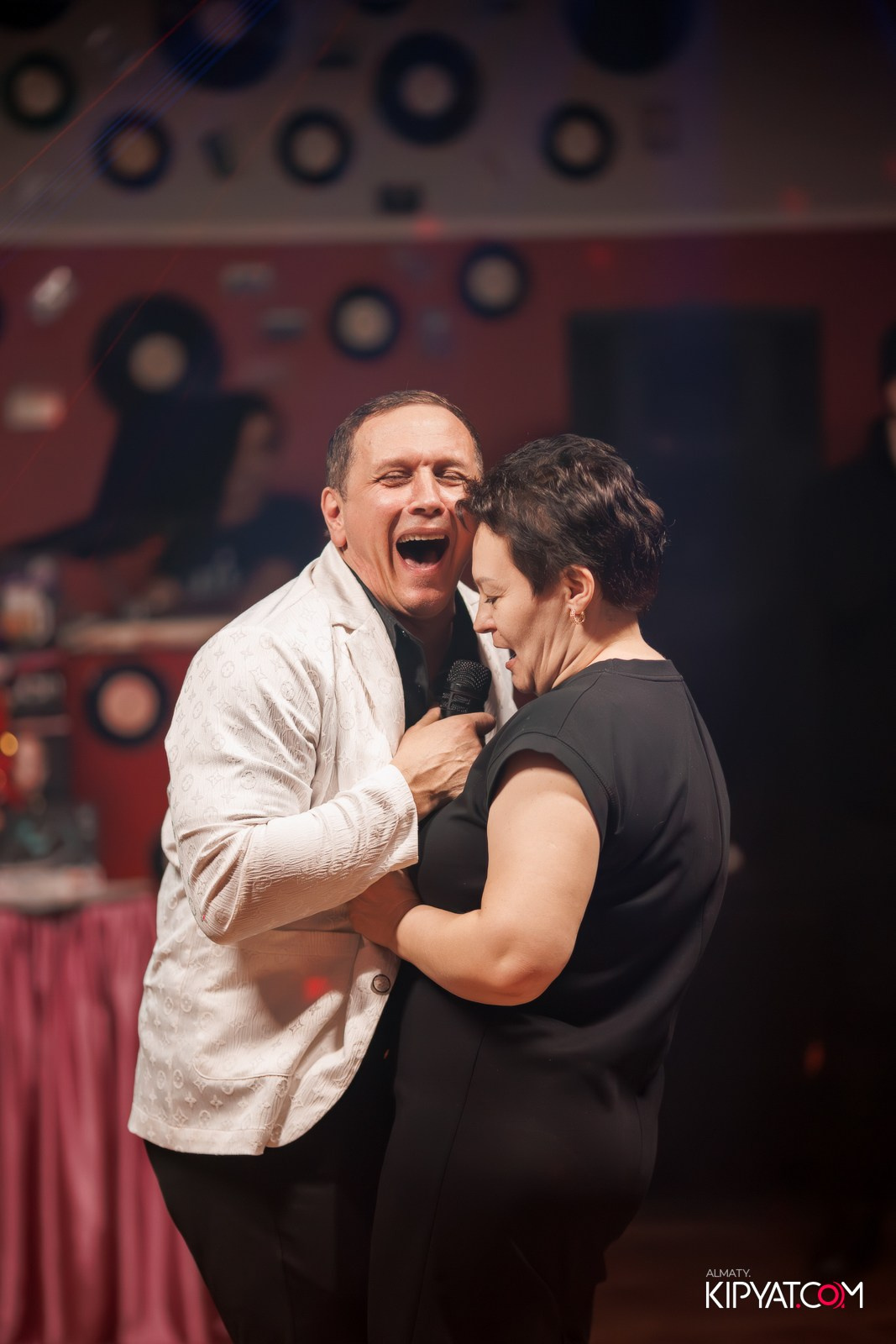 ПИОНЕРСКАЯ ПРАВДА. КИПЯТКОМ АЛМАТЫ!