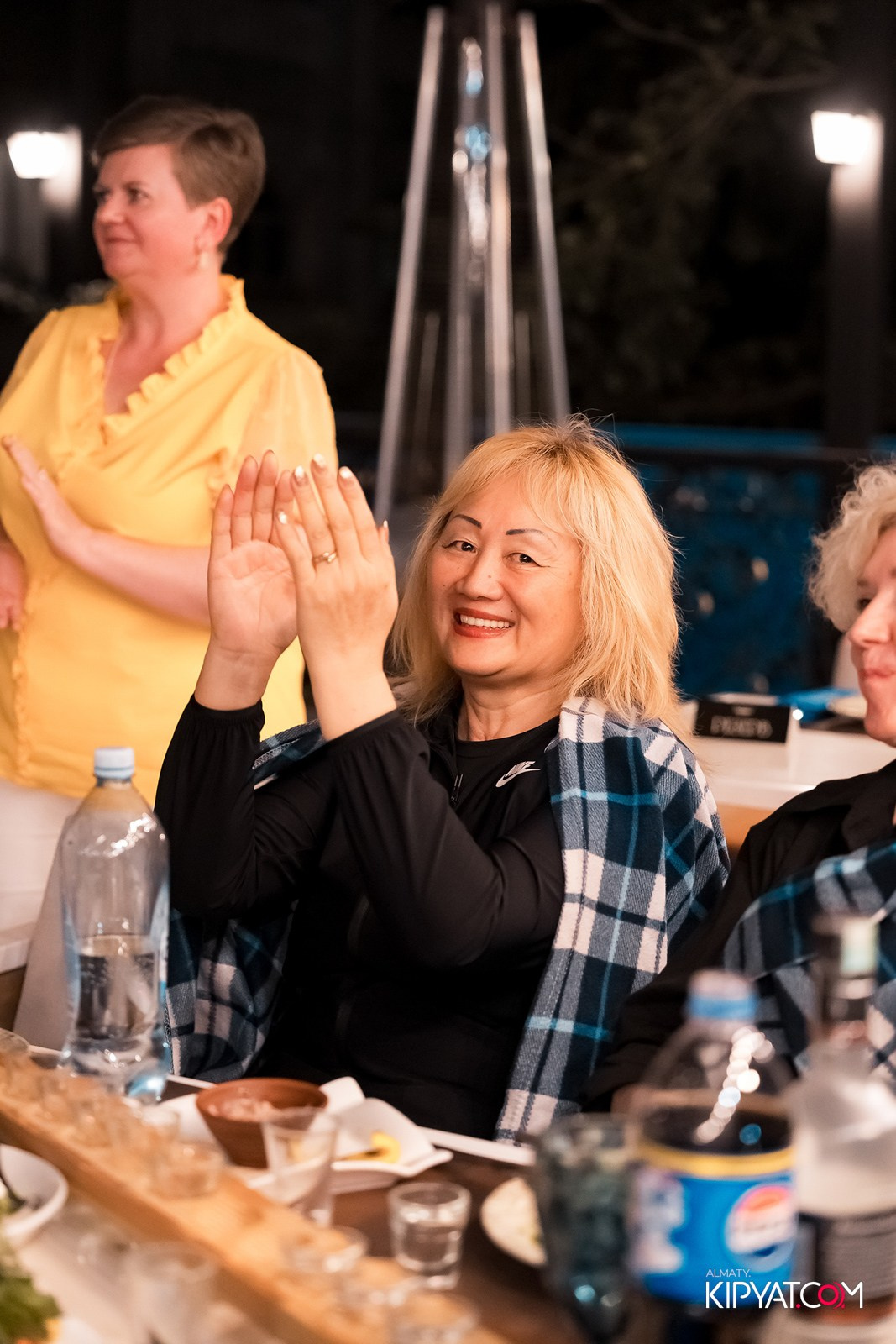 ОТКРЫТИЕ ЛЕТНЕЙ ТЕРАССЫ В РЕСТОРАНЕ ЛАРИСС ИВАННУ ХАЧУ. КИПЯТКОМ АЛМАТЫ!