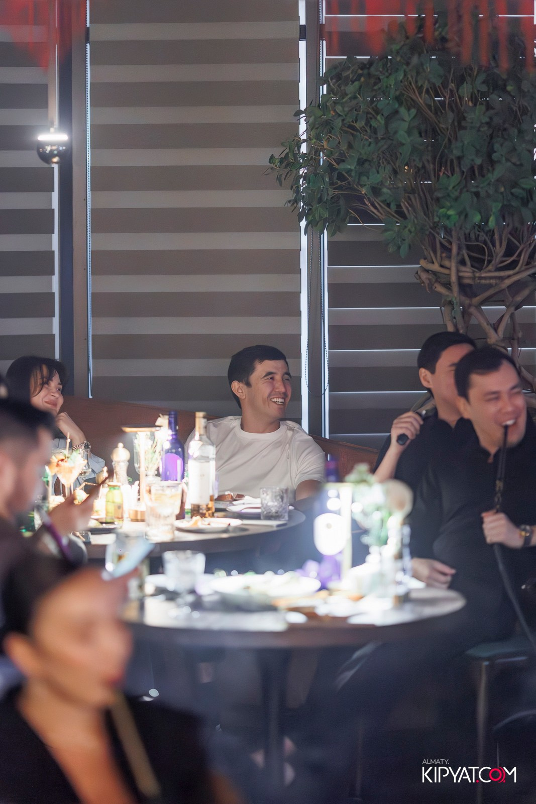 STAND UP КОНЦЕРТ АЛЕКСАНДА МЕРКУЛЬ. КИПЯТКОМ АЛМАТЫ! Фотосъемка мероприятий в Алматы