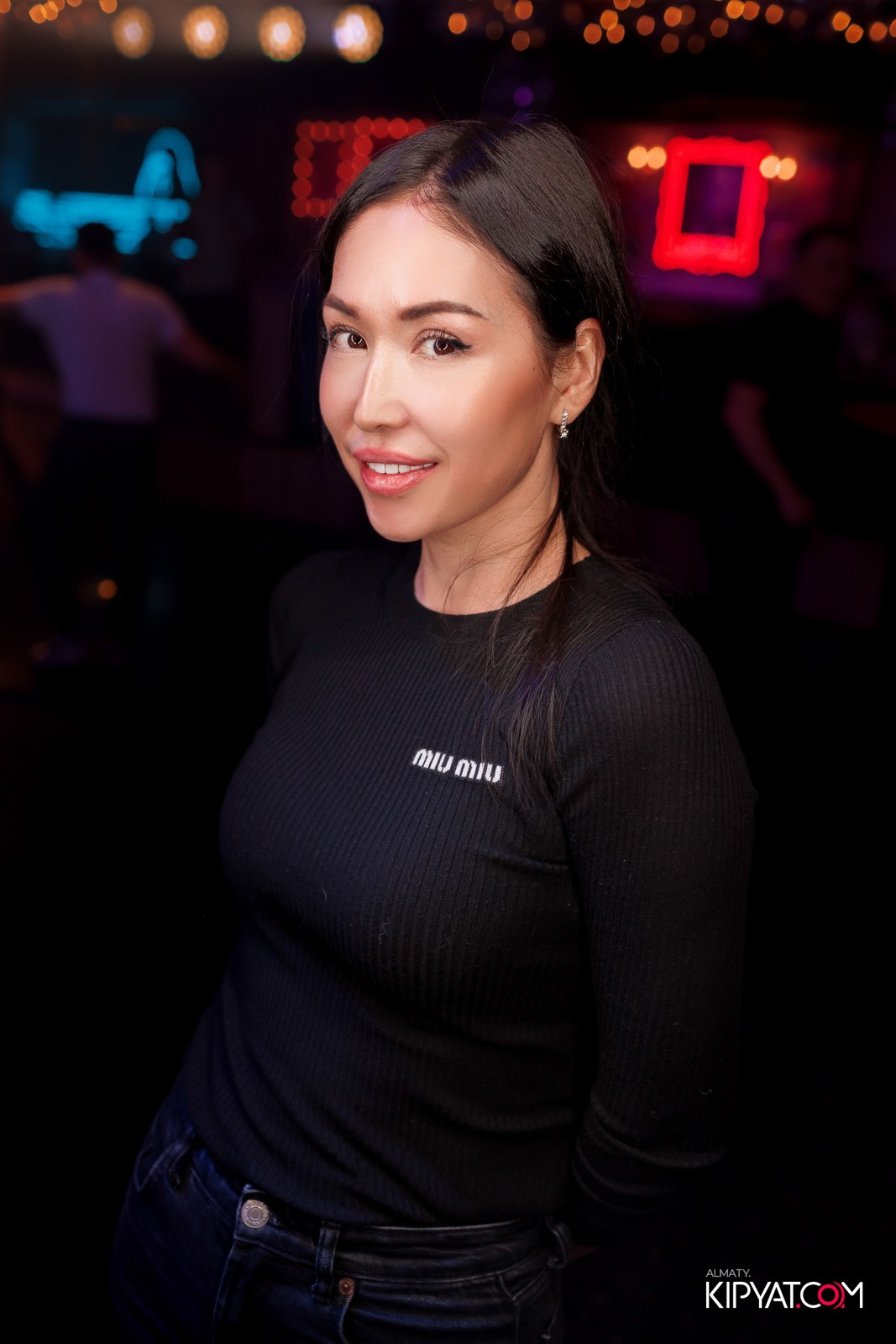 FITNESS ЁЛКА в ночном клубе SANTA BARBARA. КИПЯТКОМ АЛМАТЫ!