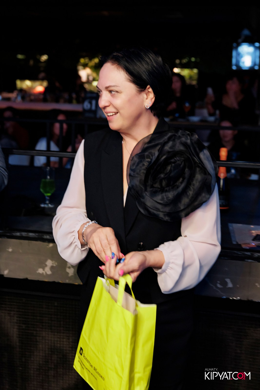 МУЗЫКАЛЬНОЕ ЛОТО В HIT RETRO. КИПЯТКОМ АЛМАТЫ!