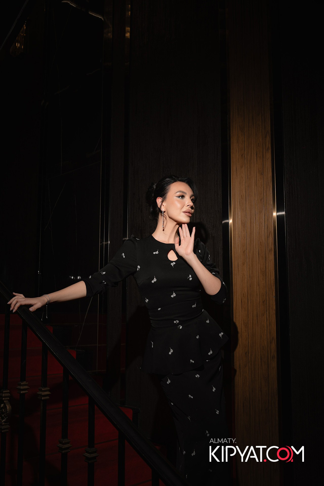 THE THEATER. КИПЯТКОМ АЛМАТЫ!